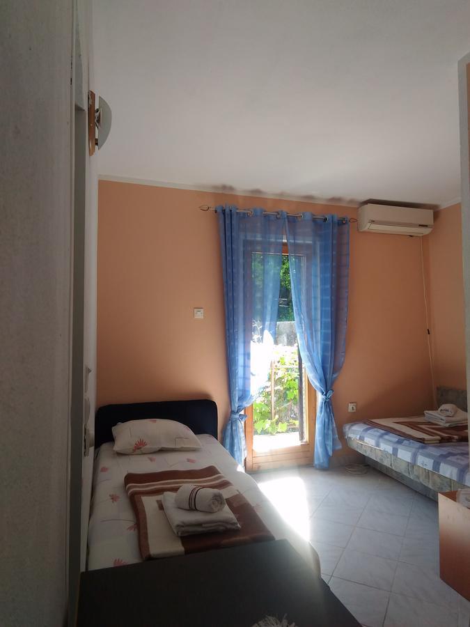 Apartment Angelina Risan Extérieur photo